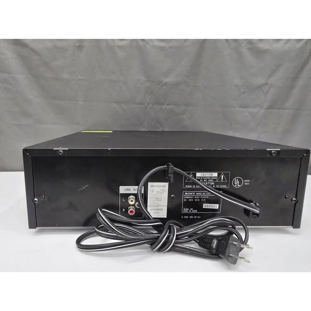 Sony 5 Disc CD Changer CDP-C312M- NO Remote. **PARTS ONLY**